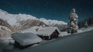 Ghid practic pentru creatorii romani: cum sa abordezi branduri din Filipine pe OnlyFans ca sa produci ghiduri de calatorie monetizabile.