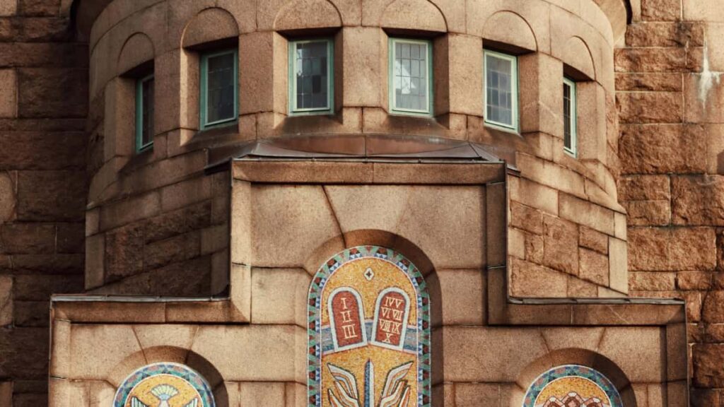 Ghid practic pentru advertiserii din Romania: cum identifici si colaborezi cu creatori Kuaishou din Belgia ca sa-ti cresti vizibilitatea pentru branduri clean beauty.