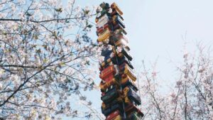 Ghid practic pentru creatori din Romania: cum gasesti si negociezi branduri slovene prezente pe Disney+ pentru oferte flat-fee tactici, canale, exemple si modele de outreach.