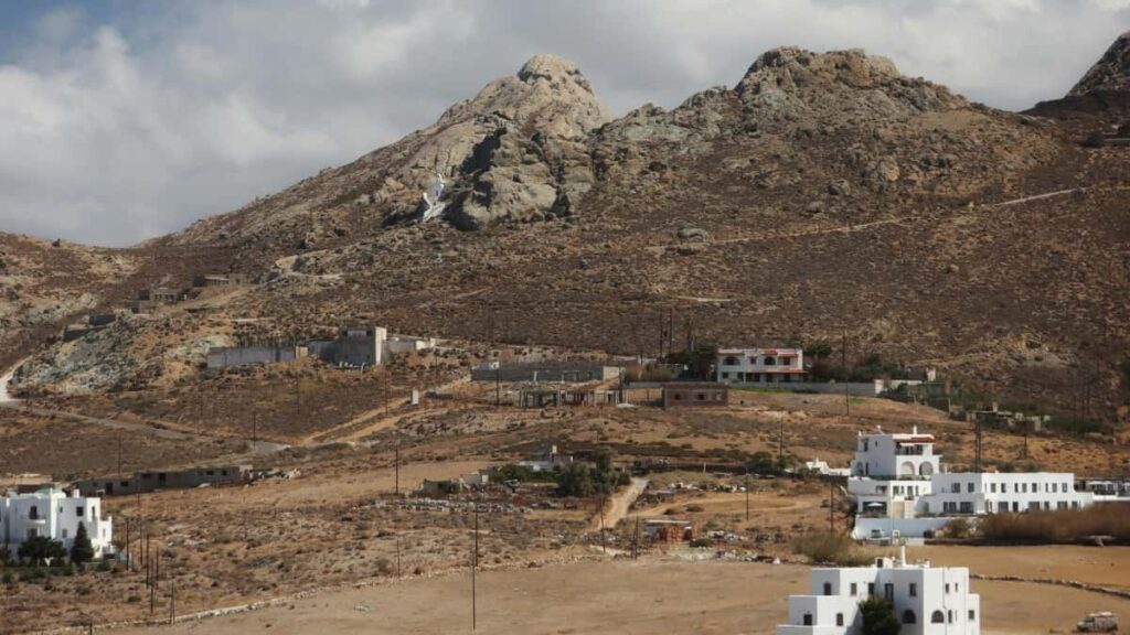 Ghid practic pentru creatori din Romania: pasi, template-uri si sfaturi testate ca sa ajungi la branduri din UAE pe WhatsApp si sa obtii mostre gratuite.