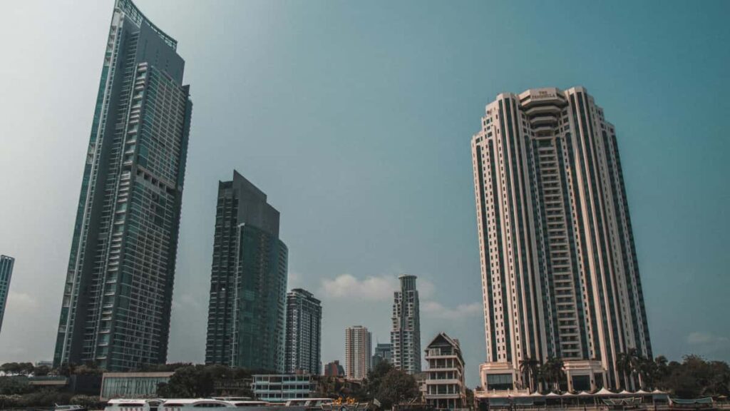 Ghid practic pentru advertiserii din Romania: cum identifici, contactezi si scalezi campanii cu creatori LinkedIn din Danemarca pentru a creste instalarile unei aplicatii mobile.