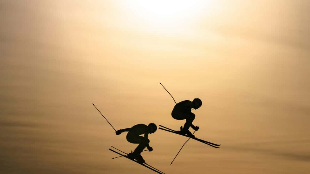 Ghid practic pentru advertiserii din Romania: cum identifici, verifici si colaborezi cu creatori Snapchat din Iran in campanii esports, plus riscuri si tactici locale.